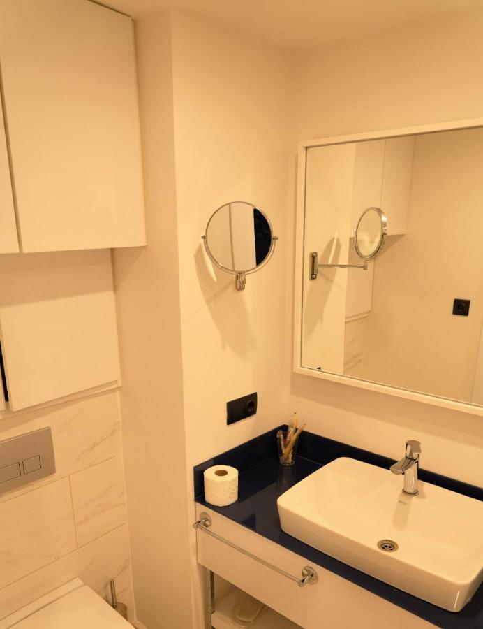 Cozy Apartments With Sea View Orbi City 1422 Batumi Exteriör bild